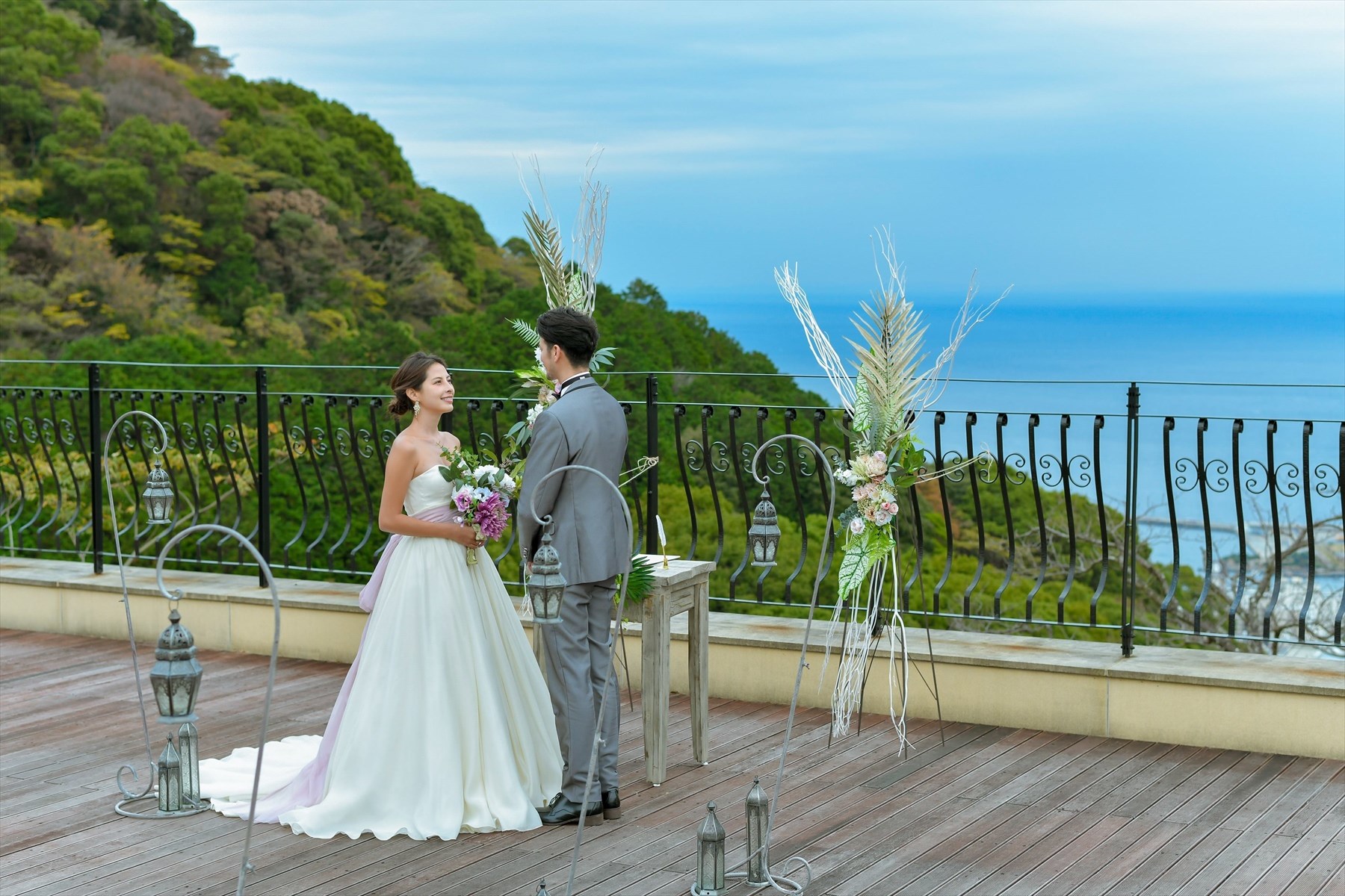 静岡県邸宅結婚式　静岡一軒家ウェディング　熱海スパ＆リゾート
