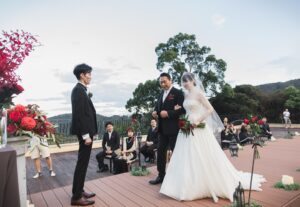 熱海挙式会場装飾　新郎新婦　衣装レンタル