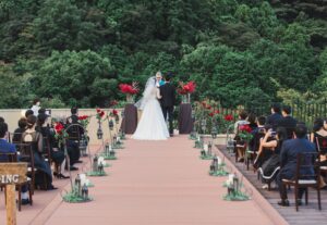 熱海結婚式場　会場装飾全景　人気